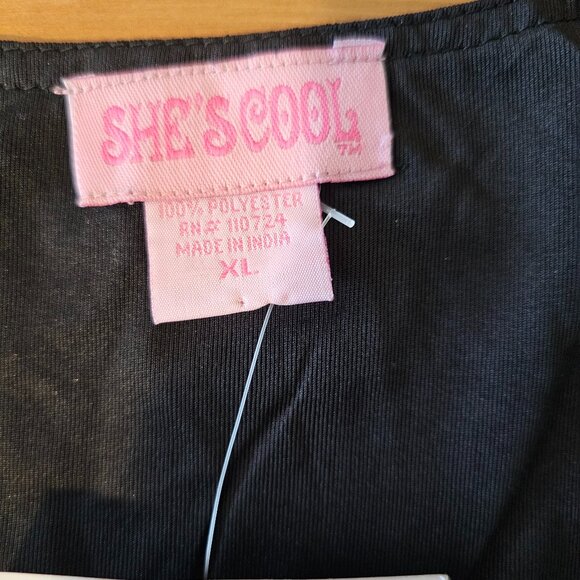 She's Cool - Vintage Gold Floral Lace V Neck Blouse - Black - Picture 11 of 11